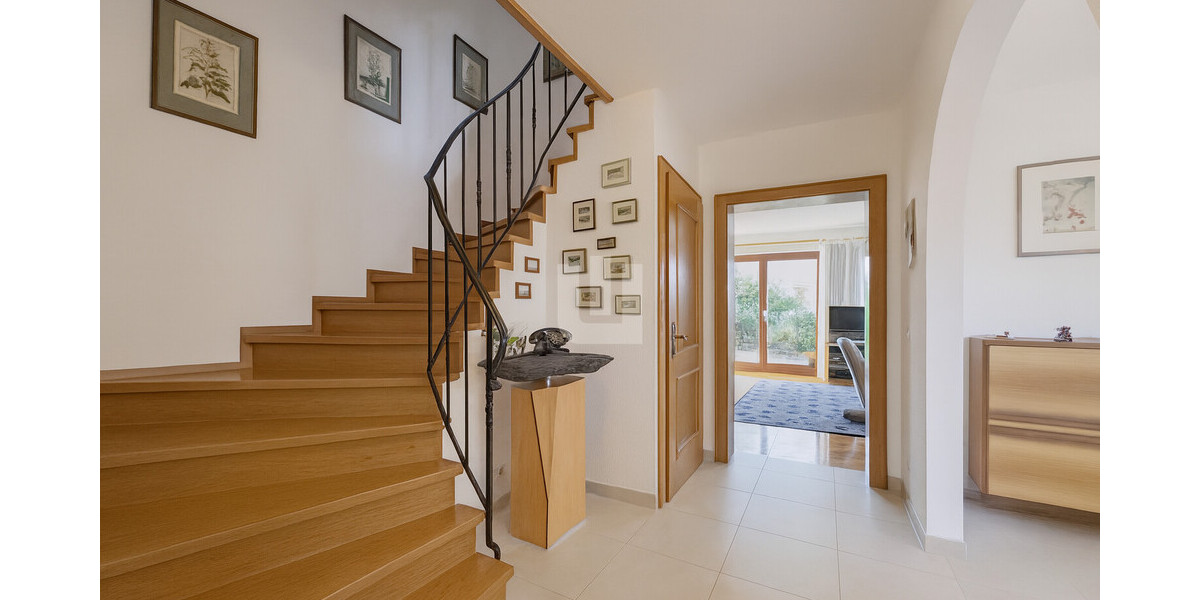 WINDISCH IMMOBILIEN- Sehr gepflegte DHH in ruhiger, familienfreundlicher Lage von Puchheim! - Doppelhaushälfte Puchheim | Angebot:24300024