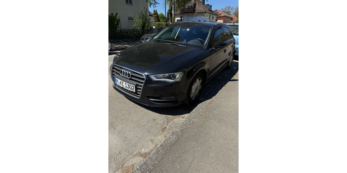 Audi A3 132.000 km 10.500 &euro; München 81379