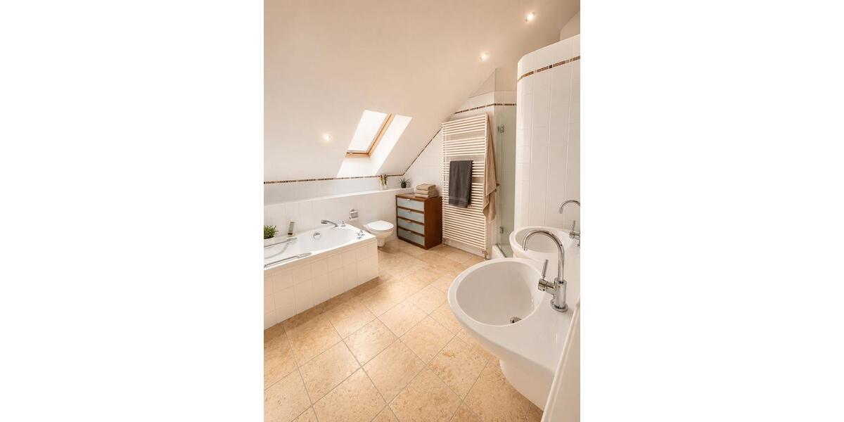 Einfamilienhaus Brunnthal - 6.5 Zimmer, 189 m&sup2;, 1.390.000&euro; | Angebot:27083669