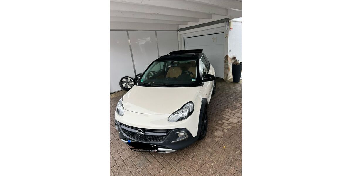 Opel Adam 81.000 km 11.100 &euro; München 80637