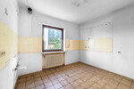 WINDISCH ImmobilieN - Sanierungsbedürftige DHH mit viel Potential in verkehrsberuhigter Straße