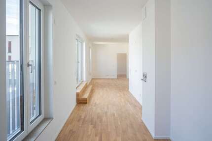 Wohnung München Sendling-Westpark - 2 Zimmer, 43 m&sup2;, 1.270&euro; | Angebot:27067018
