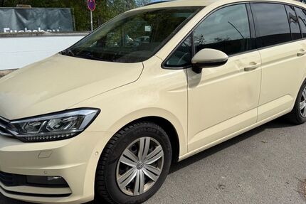VW Touran 316.574 km 6.900 &euro; Emmering 82275