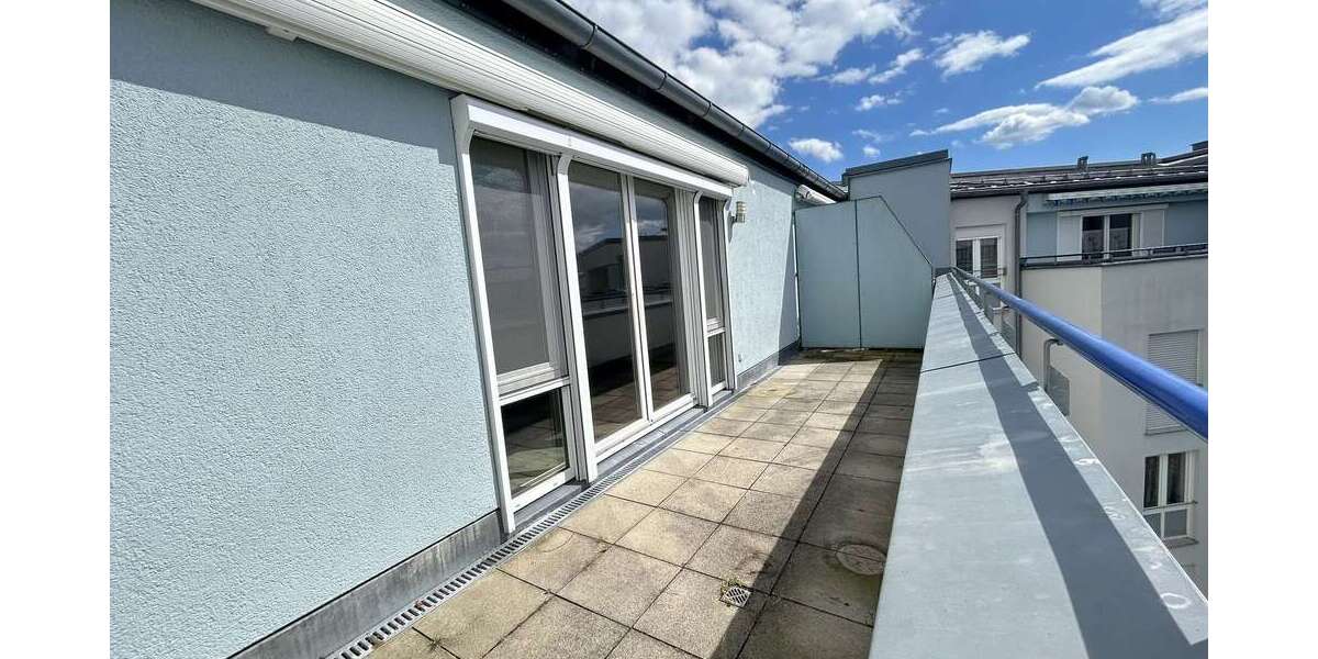 - Dachgeschoßwohnung München Bogenhausen | Angebot:26714706
