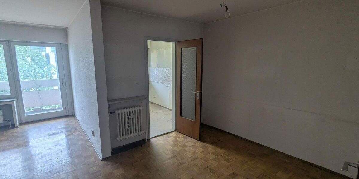 - provisionsfrei - 5-Zimmer-Wohnung mit Balkon in ruhiger Wohngegend in München Pasing 5 zimmer