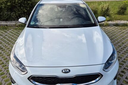 Kia ceed / Ceed 47.582 km 17.200 &euro; Haar 85540
