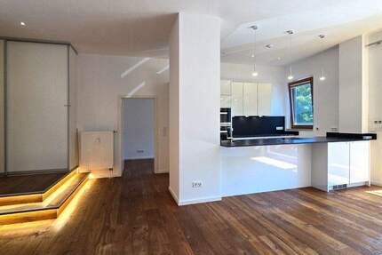 Hochwertige und energieeffiziente 3-Zi-Wohnung in Höhenkirchen-Siegertsbrunn 3 zimmer