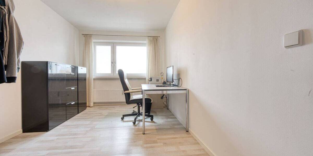 Etagenwohnung München Bogenhausen - 3 Zimmer, 75 m&sup2;, 559.000&euro; | Angebot:25938744