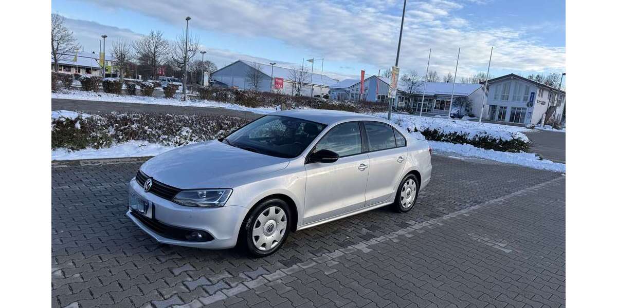 VW Jetta 171.000 km 84.999 &euro; Taufkirchen 82024