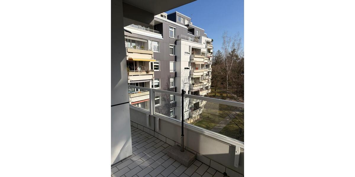 Etagenwohnung Ottobrunn - 2 Zimmer, 56 m&sup2;, 1.100&euro; | Angebot:25613992