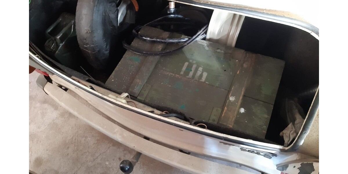 Trabant P 601 82.849 km 2.100 &euro; Erdweg 85253