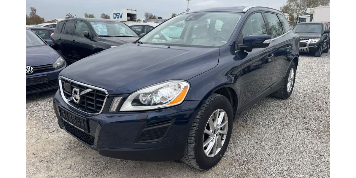 Volvo XC60 164.000 km 9.790 &euro; München 81829