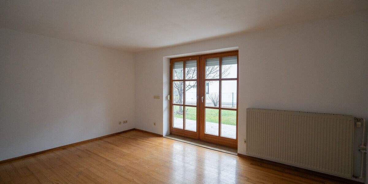 ***Heike Borchers Immobilien***Gemütliche Gartenwohnung in ruhiger Lage von Ottobrunn*** 2 zimmer