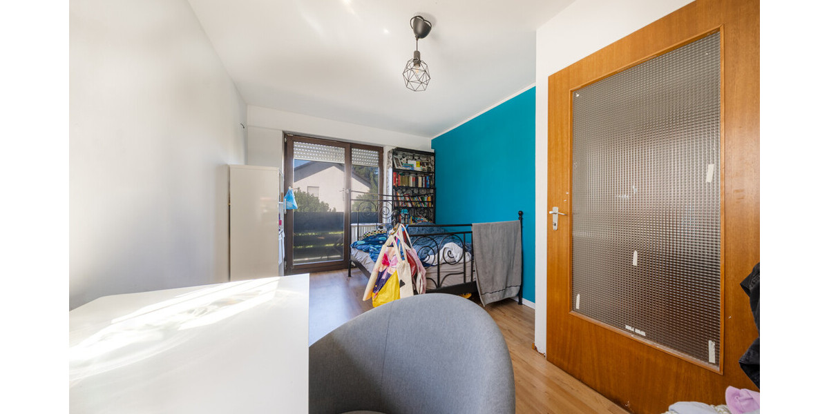 FAMILIENIDYLLE IN ALLACH: DOPPELHAUSHÄLFTE MIT GARTEN, TERRASSE UND DOPPELGARAGE - Doppelhaushälfte München Allach-Untermenzing | Angebot:26953877