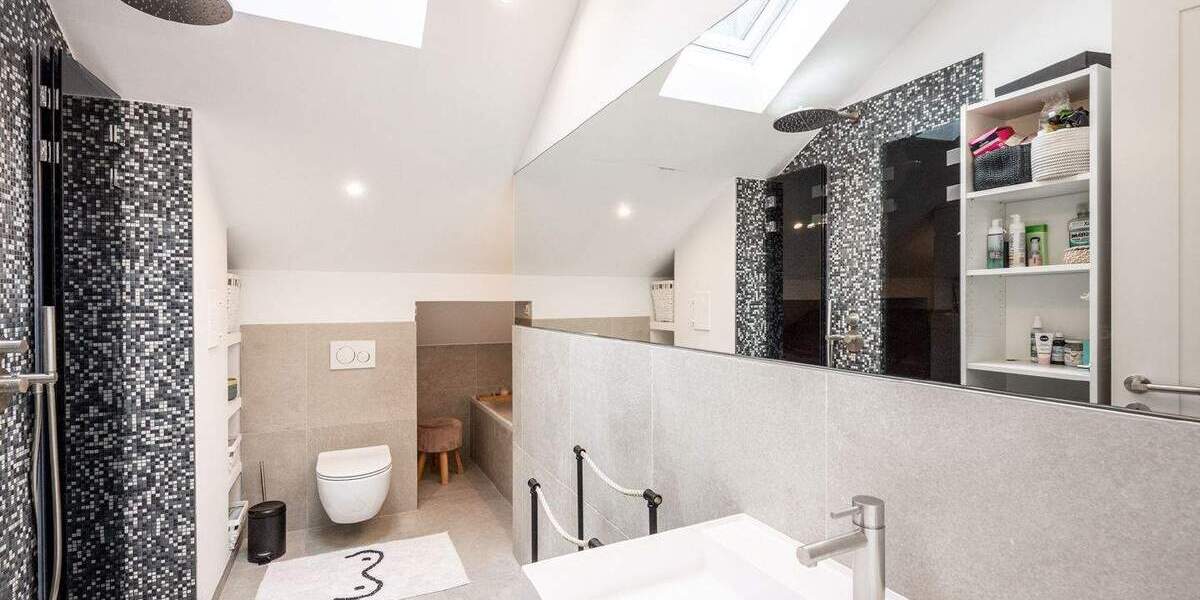 Doppelhaushälfte München Thalk.Obersendl.-Forsten-Fürstenr.-Solln - 6 Zimmer, 240 m&sup2;, 2.315.000&euro; | Angebot:25796928