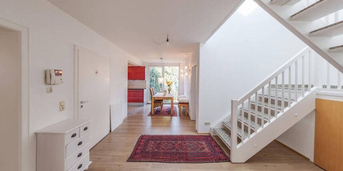 Doppelhaushälfte München Aubing-Lochhausen-Langwied - 5 Zimmer, 211 m&sup2;, 2.950&euro; | Angebot:26833662