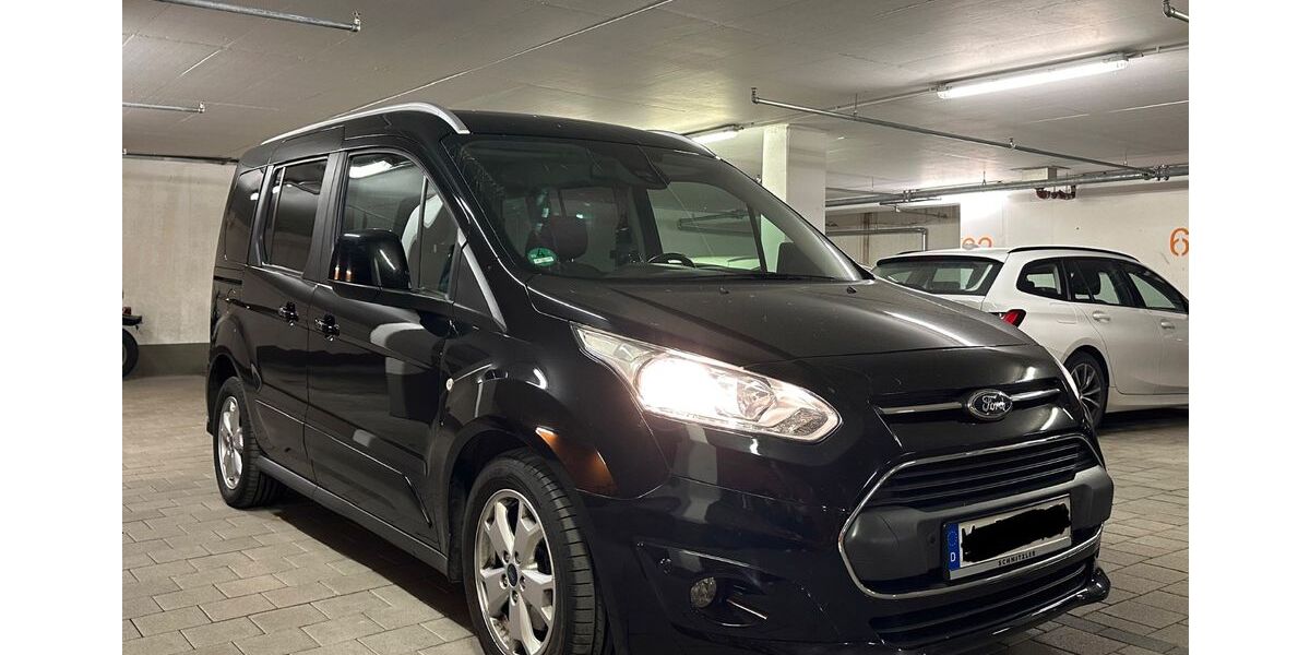 Ford Tourneo Connect 60.700 km 13.000 € München 81379