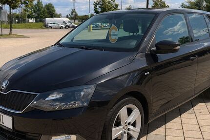 Skoda Fabia 198.000 km 7.490 &euro; München 81243