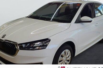 Skoda Fabia 20.000 km 16.370 &euro; Puchheim 82178