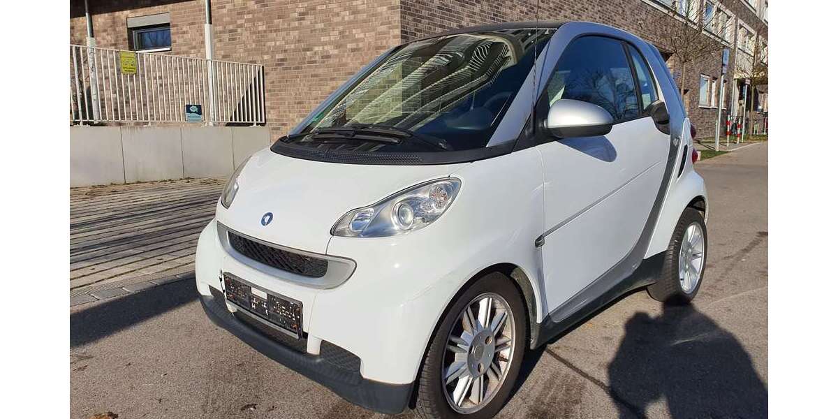 Smart forTwo 85.583 km 4.499 &euro; München 81249