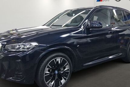 BMW iX3 35.758 km 41.940 &euro; München 81827