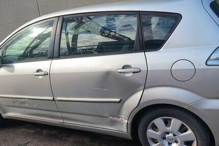 Toyota Corolla Verso 163.000 km 3.500 &euro; Unterschleißheim 85716