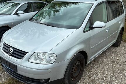 VW Touran 256.200 km 990 € Hofolding (Bei München) 85649