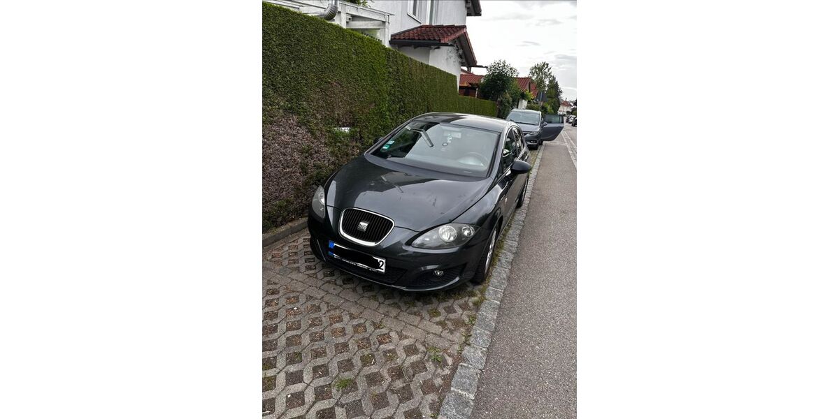 Seat Leon 108.843 km 5.150 &euro; Puchheim 82178