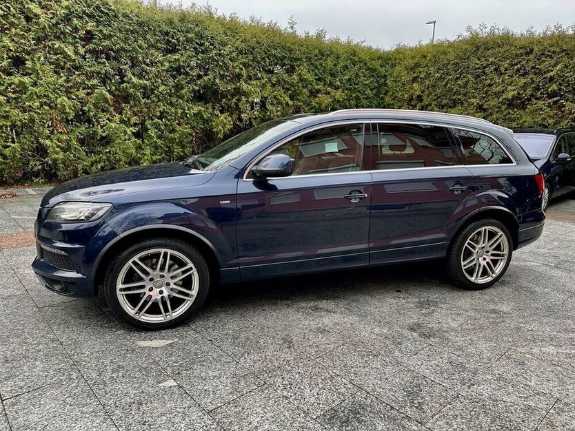 Q7