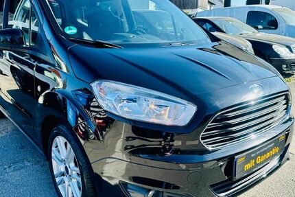 Ford Tourneo Courier 138.000 km 7.900 &euro; München 81825