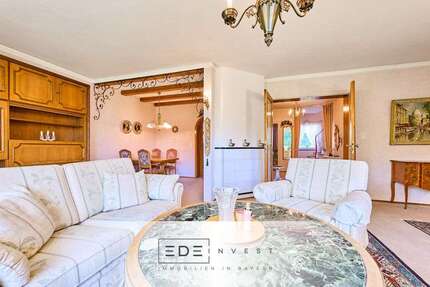 Haus zum Kaufen in Karlsfeld 904.700 € 212 m² 7 zimmer