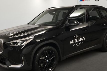 BMW iX1 4.661 km 46.390 &euro; München 81827