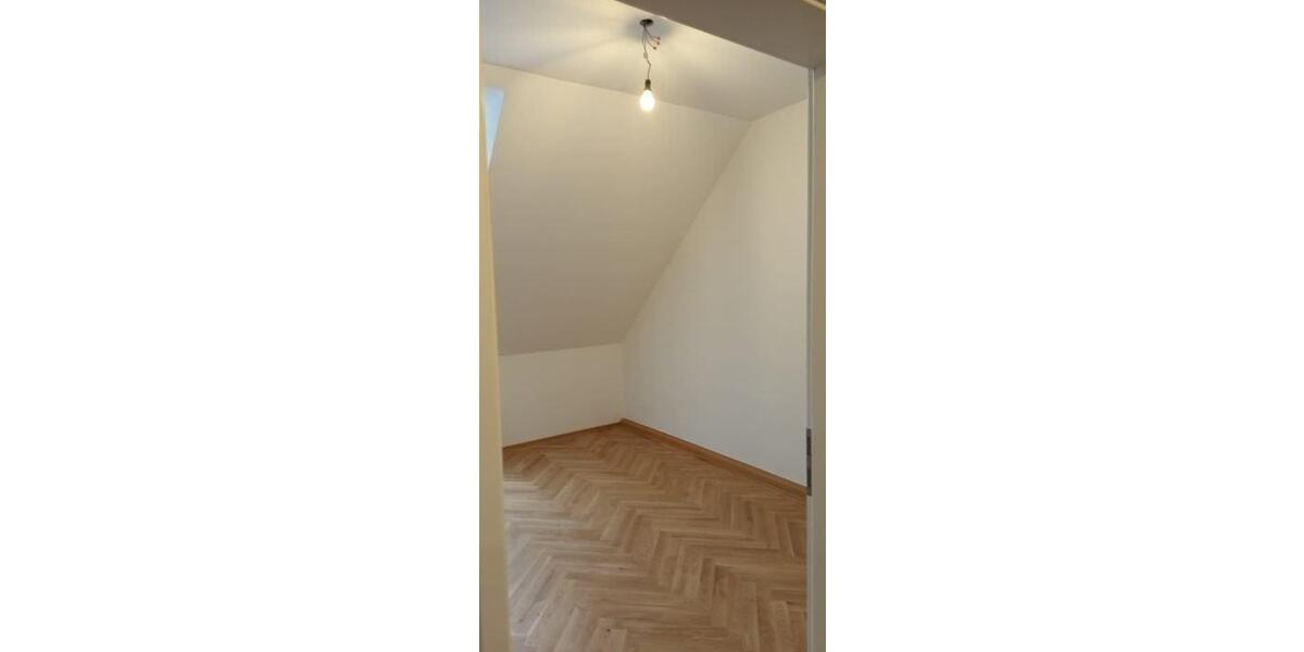 Etagenwohnung München Schwanthalerhöhe - 1 Zimmer, 100 m&sup2;, 750&euro; | Angebot:25959532