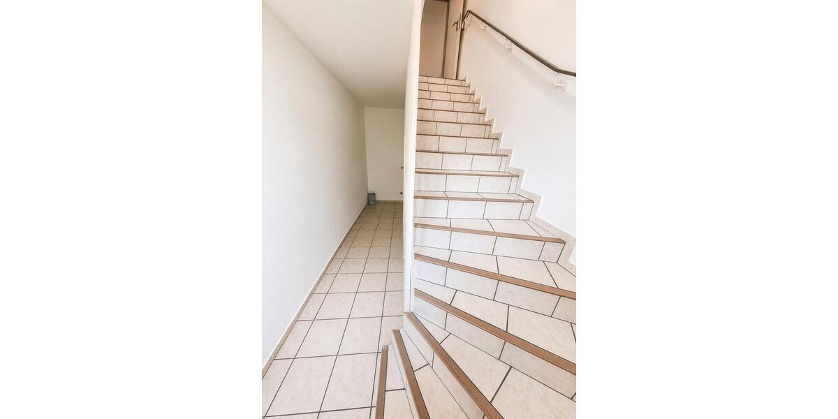 Mehrfamilienhaus, Wohnhaus München Aubing-Lochhausen-Langwied - 15 Zimmer, 297 m&sup2;, 648.000&euro; | Angebot:27055076