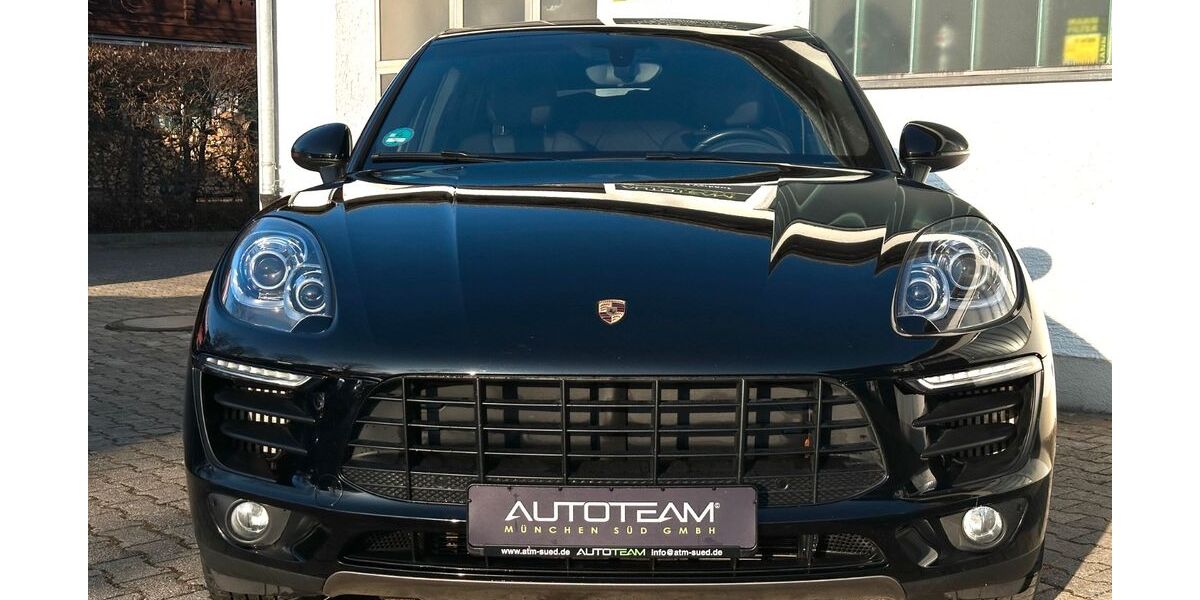 Porsche Macan 136.264 km 30.900 &euro; Egling 82544