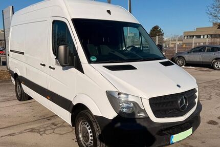 Mercedes-Benz Sprinter 180.000 km 13.000 &euro; München 81739