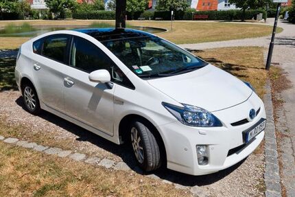Toyota Prius 155.729 km 8.000 &euro; Neubiberg 85579