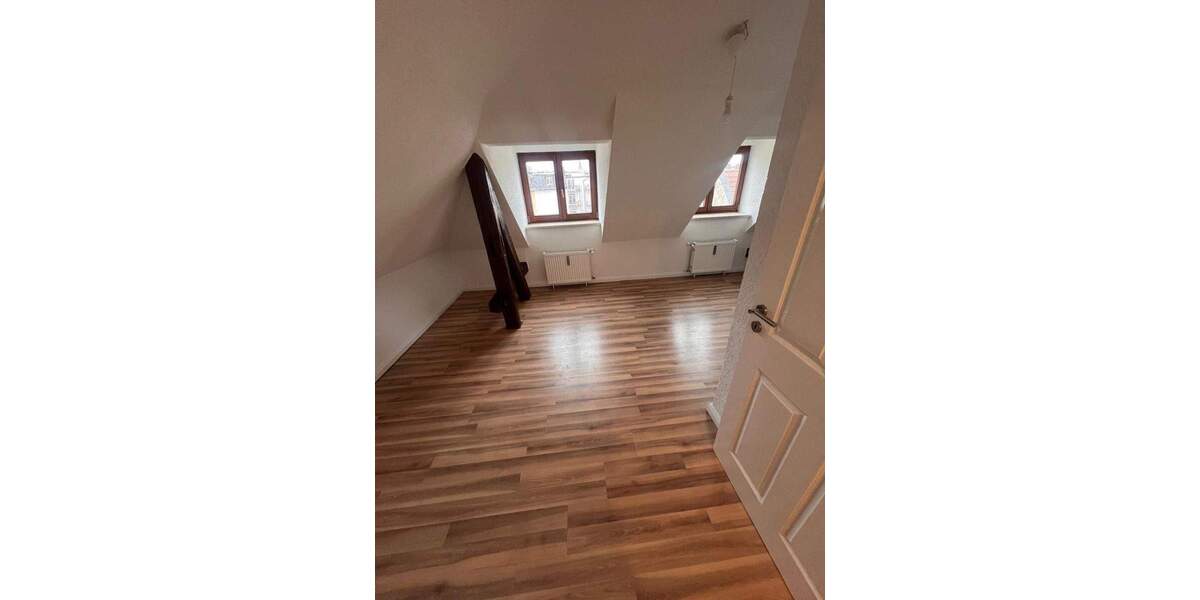 Etagenwohnung München Schwanthalerhöhe - 3 Zimmer, 110 m&sup2;, 1.990&euro; | Angebot:26343935
