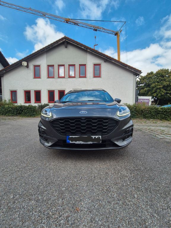 Ford Kuga 116.000 km 20.100 € Erding 85435
