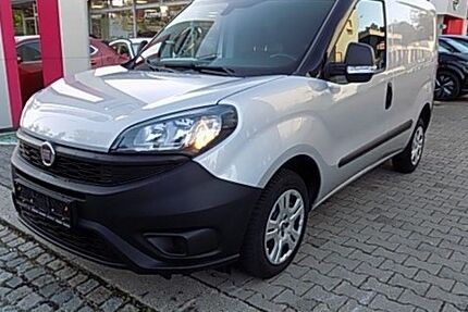 Fiat Doblo 94.620 km 9.990 &euro; München 81677