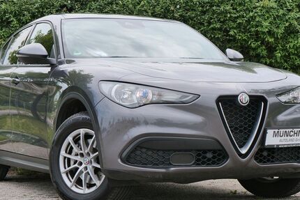 Alfa Romeo Stelvio 136.000 km 17.900 &euro; München 81243