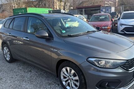 Fiat Tipo 184.000 km 5.900 &euro; München 81245