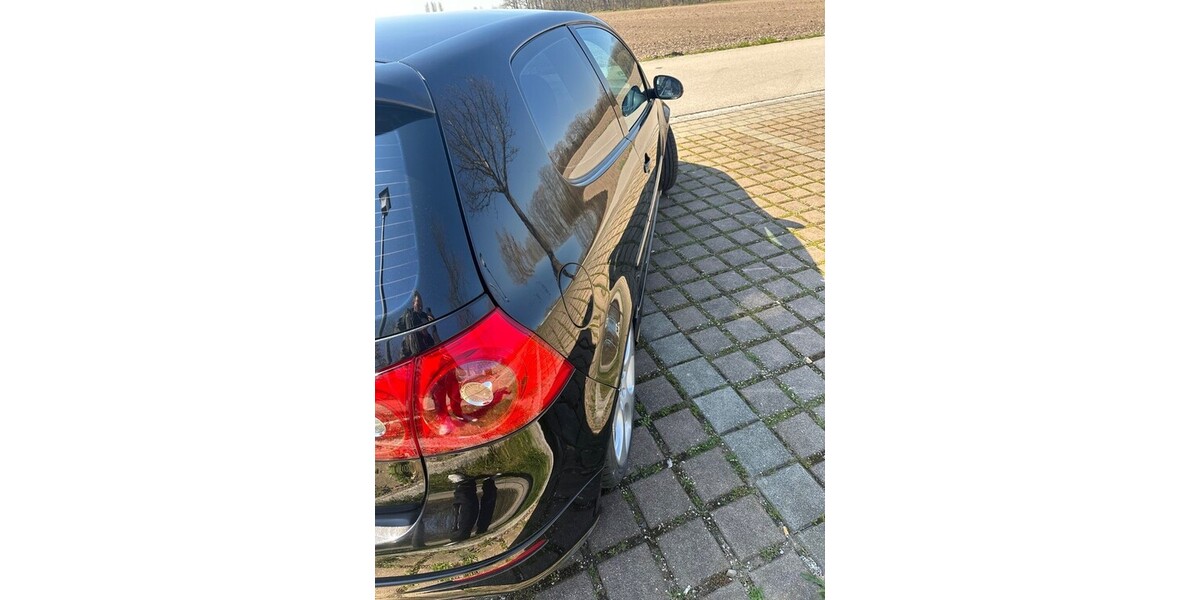 VW Golf V GTI 178.805 km 8.888 &euro; Aschheim 85609