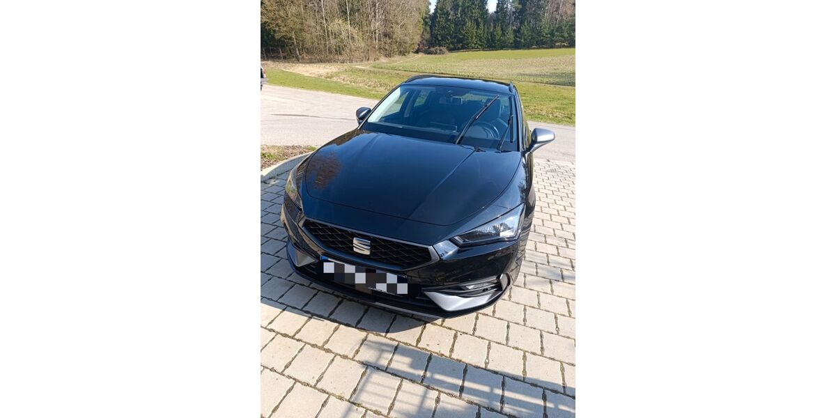 Seat Leon 78.000 km 15.800 &euro; Erdweg 85253