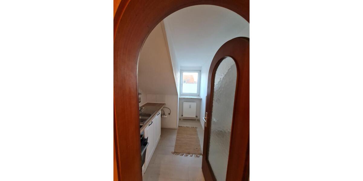 Dachgeschoßwohnung Olching - 2 Zimmer, 41 m&sup2;, 980&euro; | Angebot:26416390
