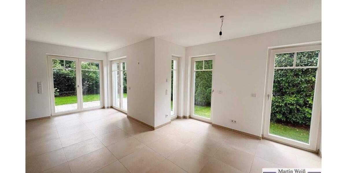 Doppelhaushälfte Berg Maxhöhe - 5 Zimmer, 197 m&sup2;, 3.595&euro; | Angebot:25699587