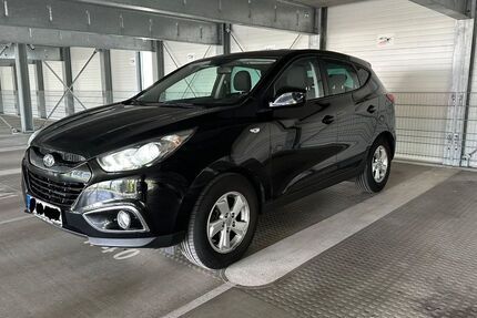 Hyundai ix35 149.000 km 8.000 &euro; München 81249