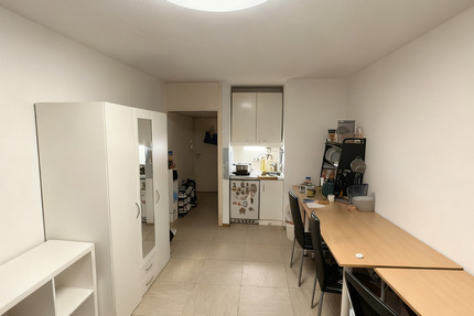 Kurzzeitvermietung – Möbliertes Studio in München (U3U6 Poccistr 1 zimmer