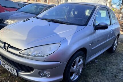 Peugeot 206 182.000 km 1.690 &euro; Fürstenfeldbruck 82256