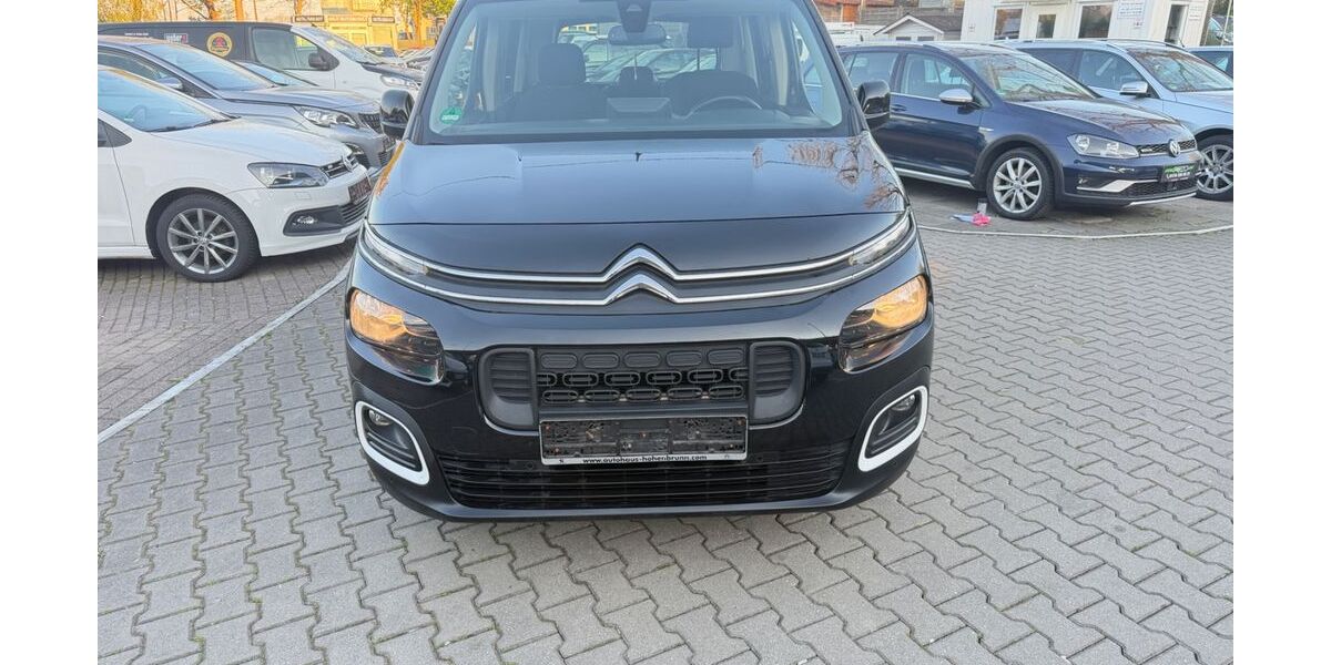 Citroen Berlingo 101.720 km 12.900 &euro; München OT Trudering-Riem 81825
